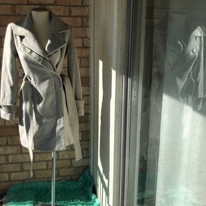 Badgley Mischka coat